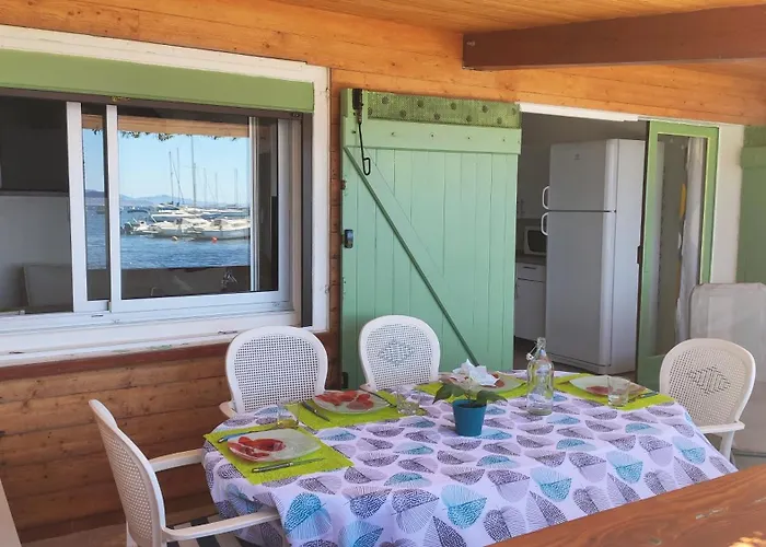 Maison De Pecheur A Giens Les Pieds Dans L'eau ! Nyaraló Hyères